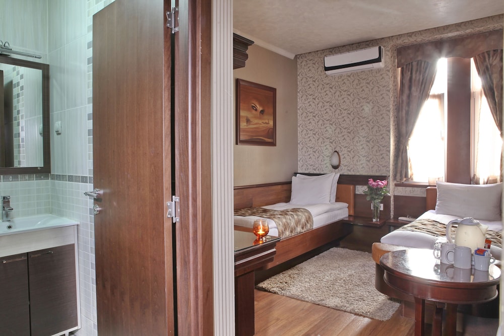 VILA TERAZIJE 25/49