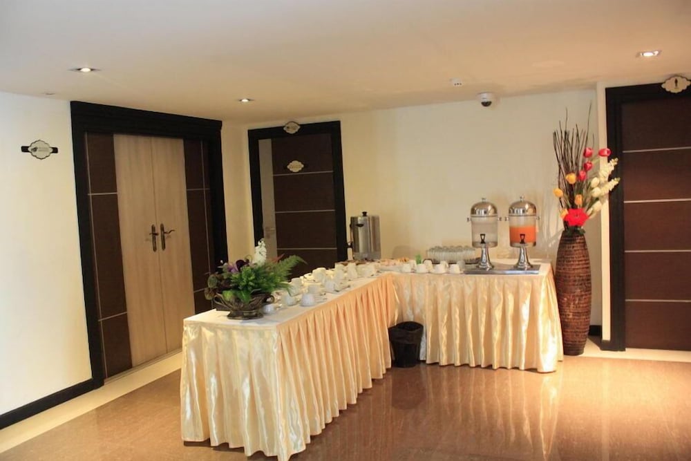 Sky Dome Resotel 10/69