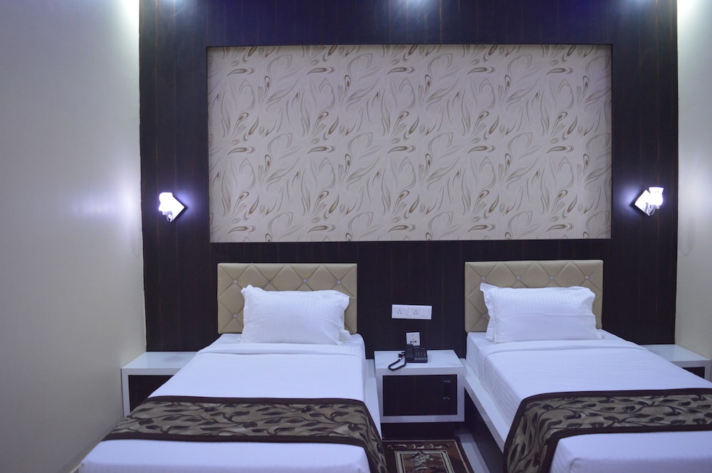 Hotel Mariya International 14/27