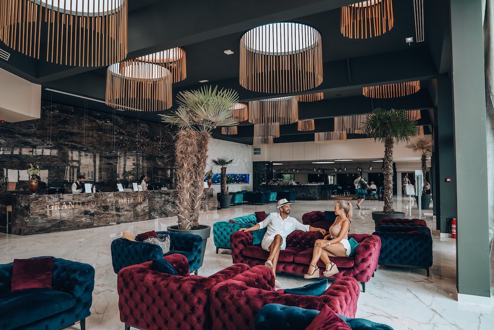 Grand Hotel Adriatic II 30/47