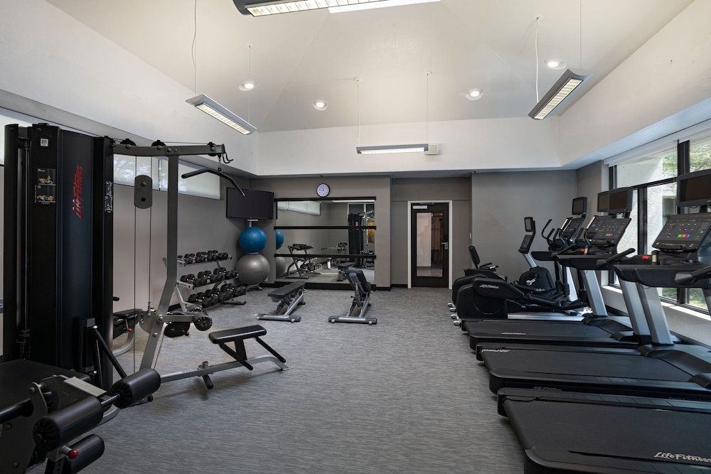 Courtyard by Marriott Dallas Richardson at Spring Valley 20/46