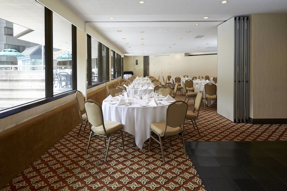 Delta Hotels By Marriott Quebec 30/44
