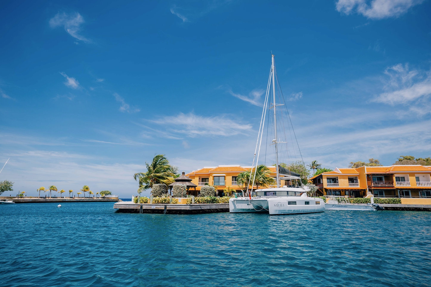 Harbour Village Beach Club 60/75