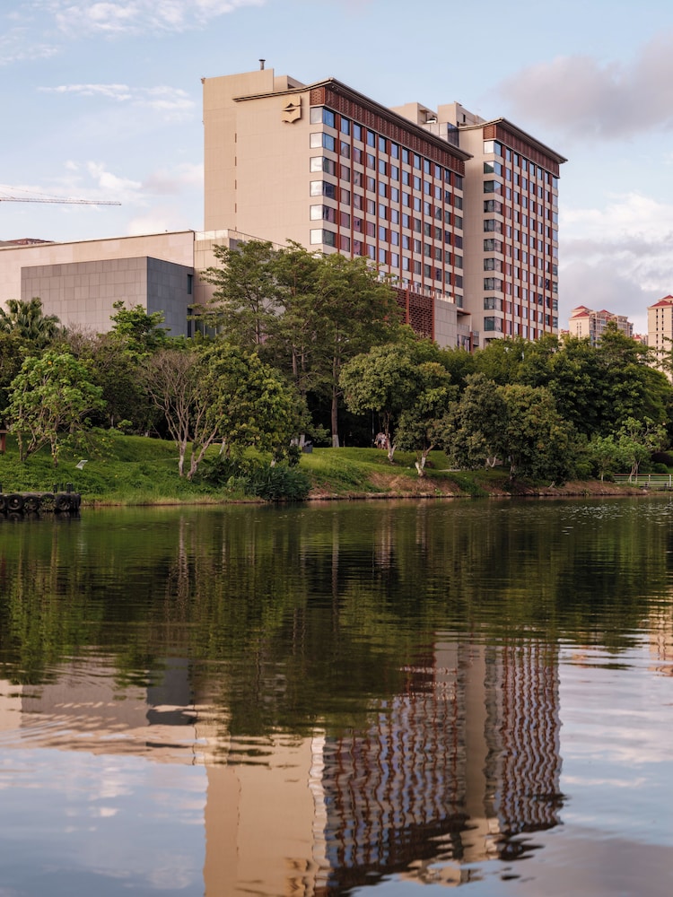 Shangri-La Putian 48/50