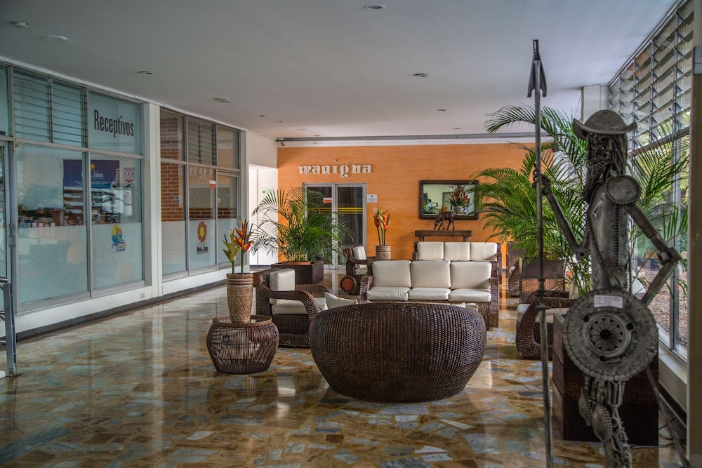 Hotel Del Llano 10/64