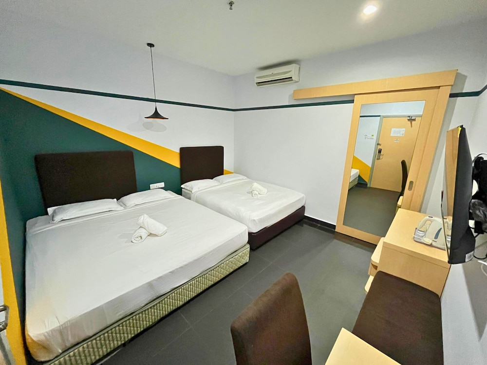 Sky Hotel Selayang 16/24