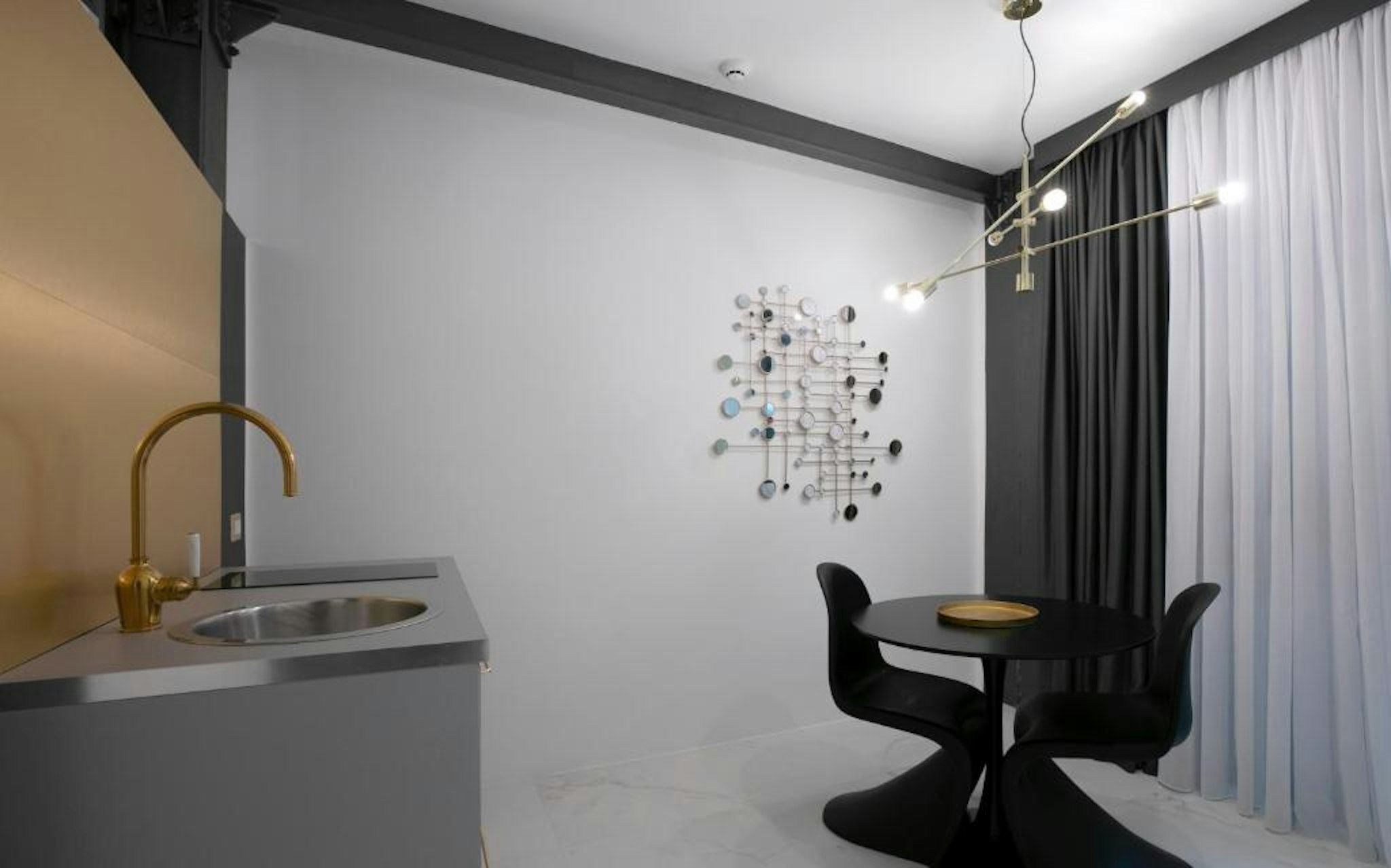 Azzoli Apartments & Skypool - Adults Only 18/18