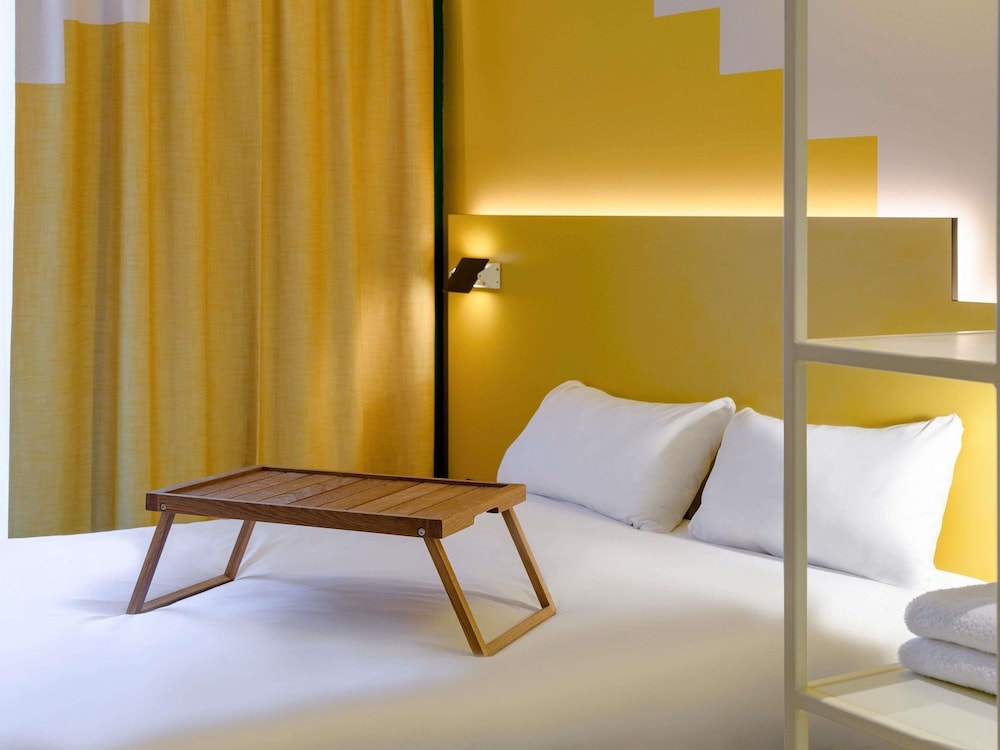 غرفة قياسية مزدوجة، Ibis Styles Zurich City Center 3/8