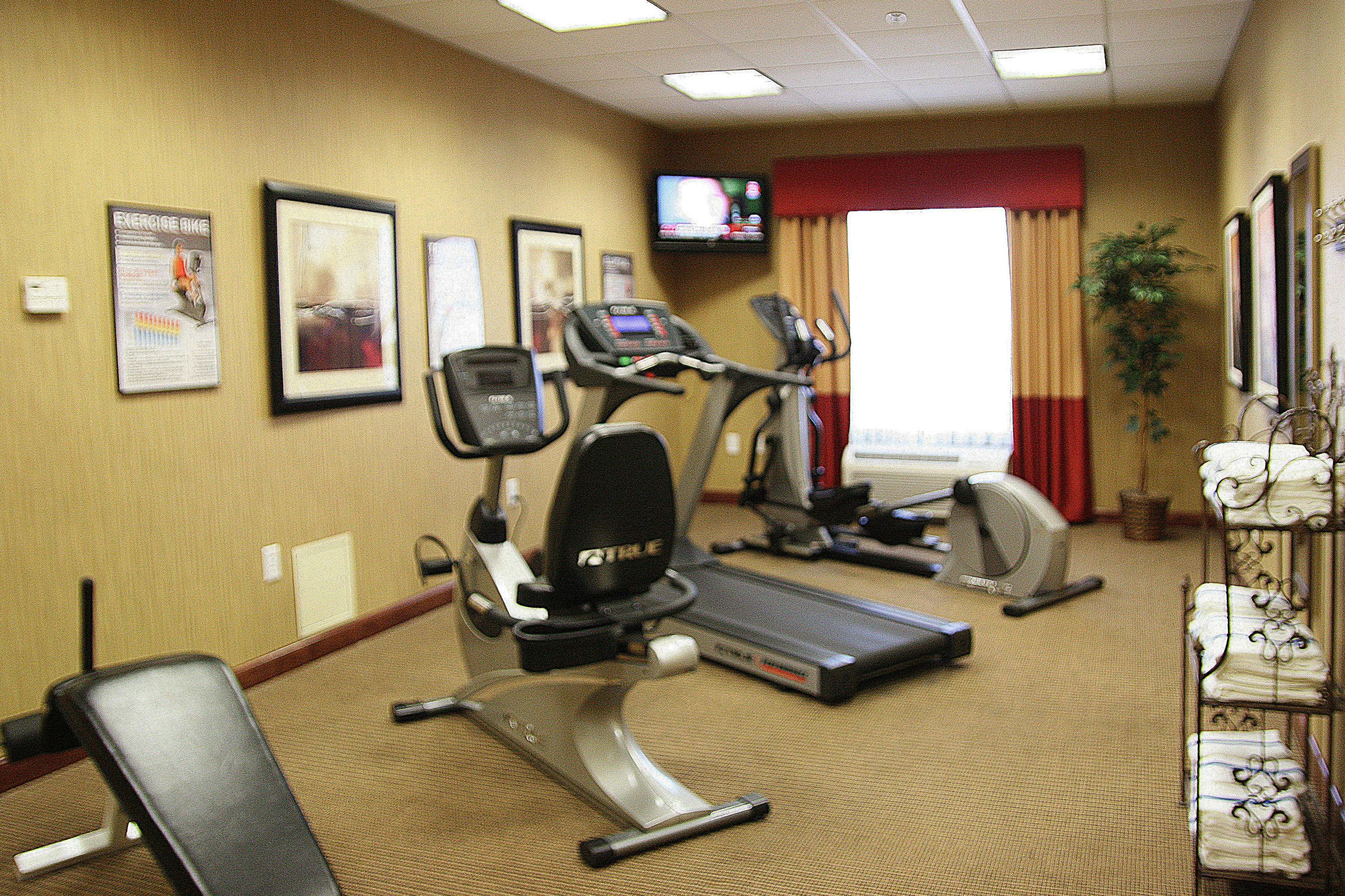 Hampton Inn Dade City Zephyrhills Fl 32/58