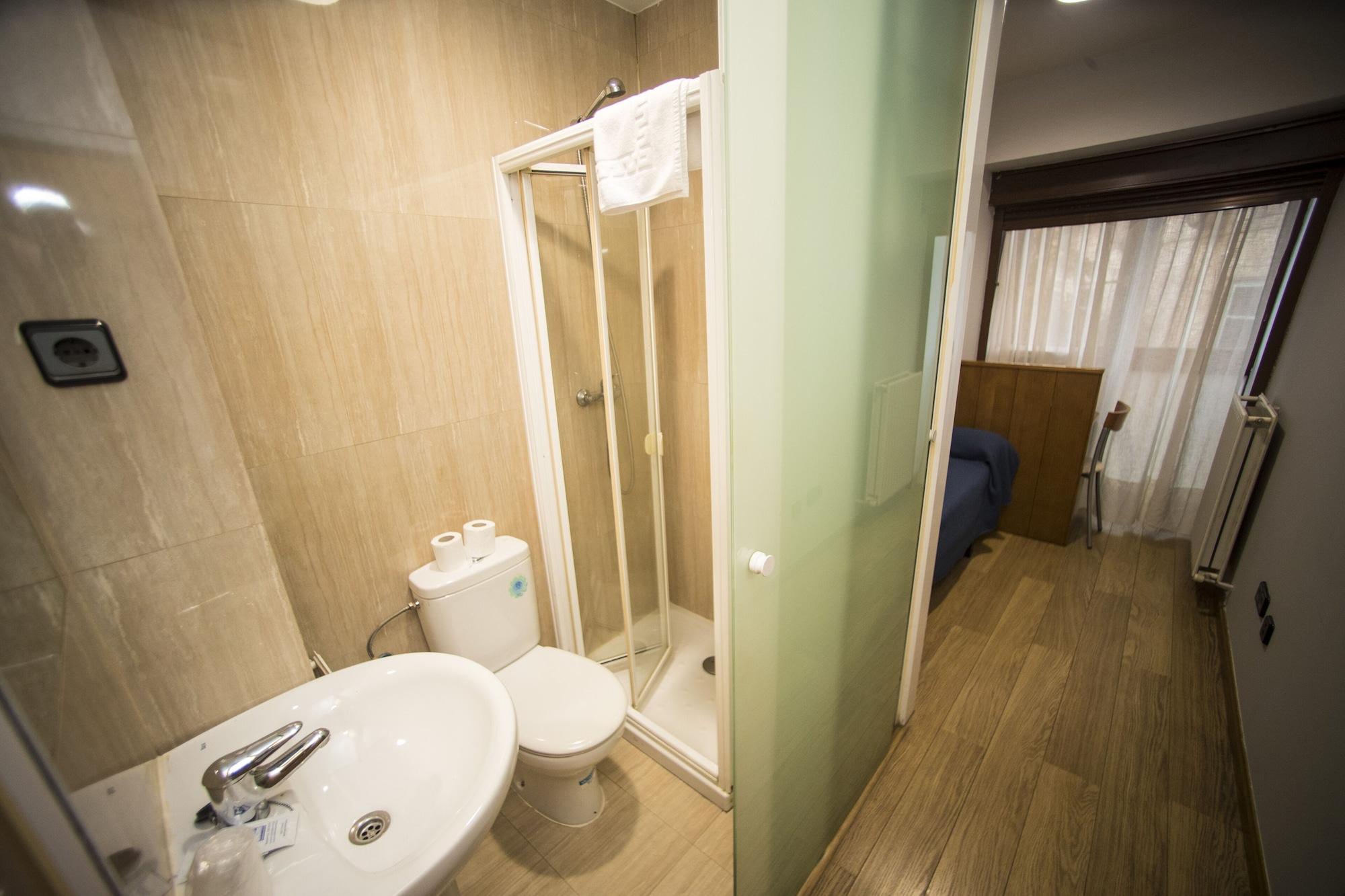 Hostal Caballeros 14/15
