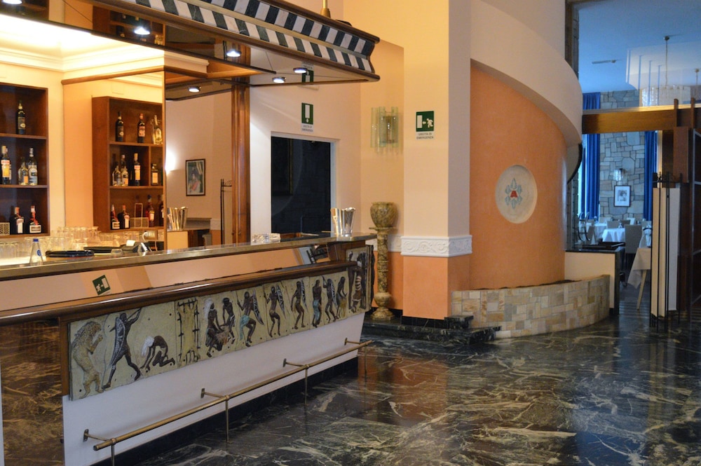 Ambasciatori Palace 8/53