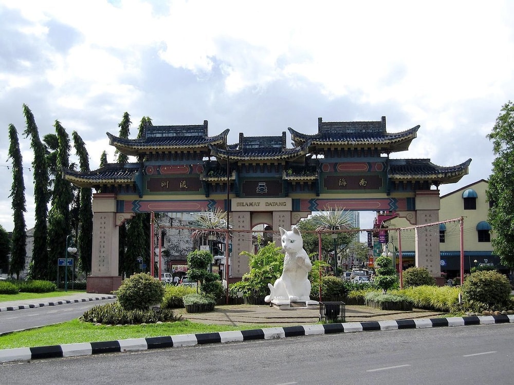HOTEL GRAND CONTINENTAL KUCHING 5/89