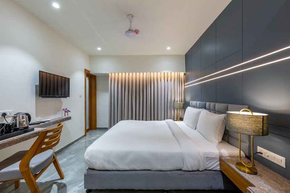 Nalanda Hotel 19/63