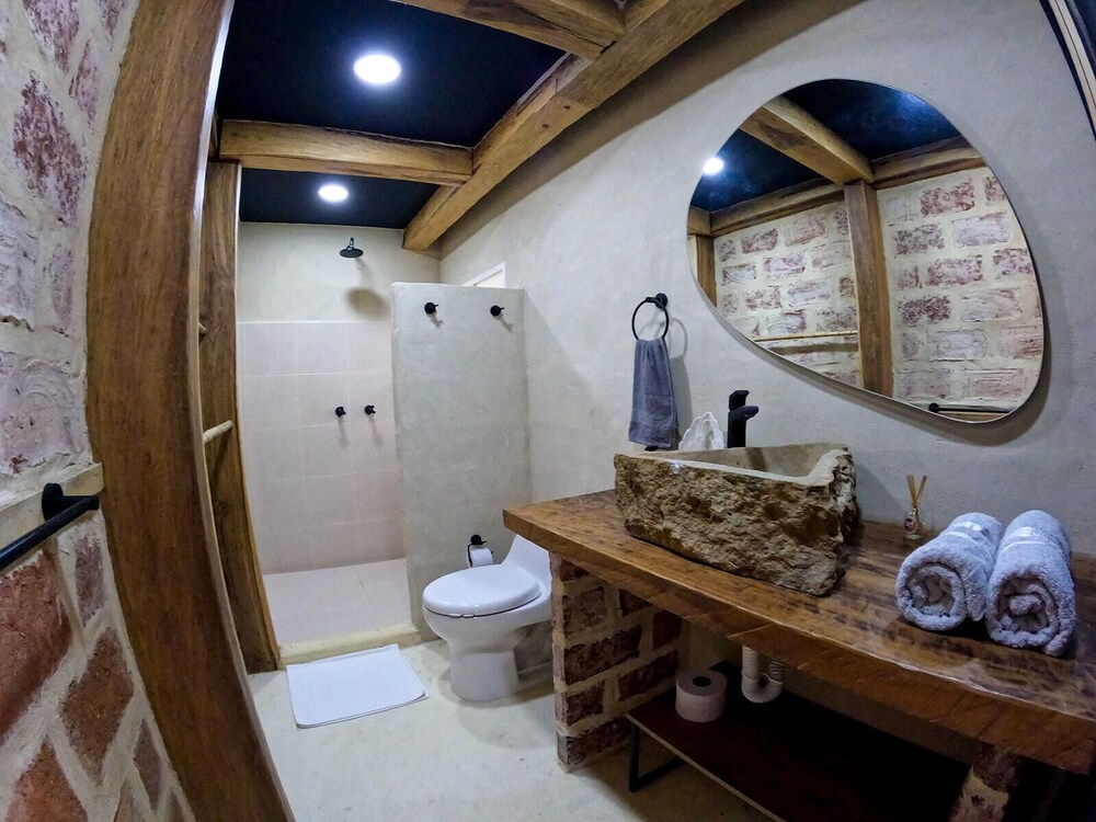 Hotel Casa de Hadas 47/50