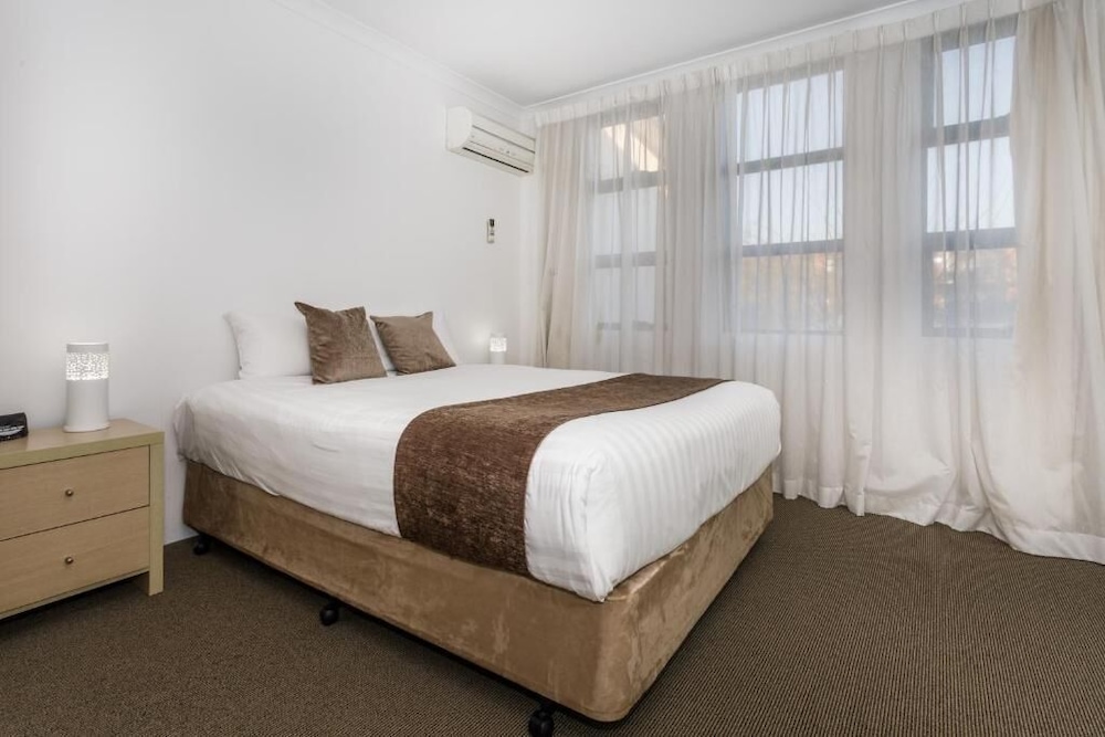 Perth Ascot Central Apartment Hotel 22/68