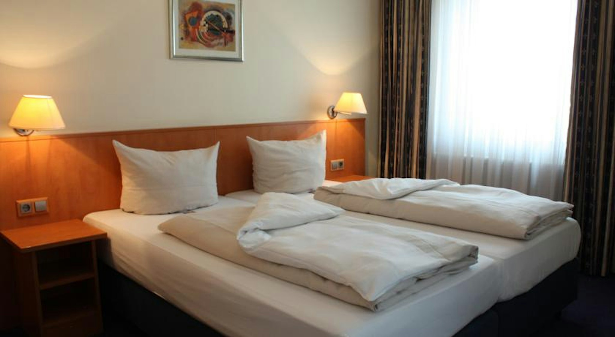Hotel Niederraeder Hof 17/41