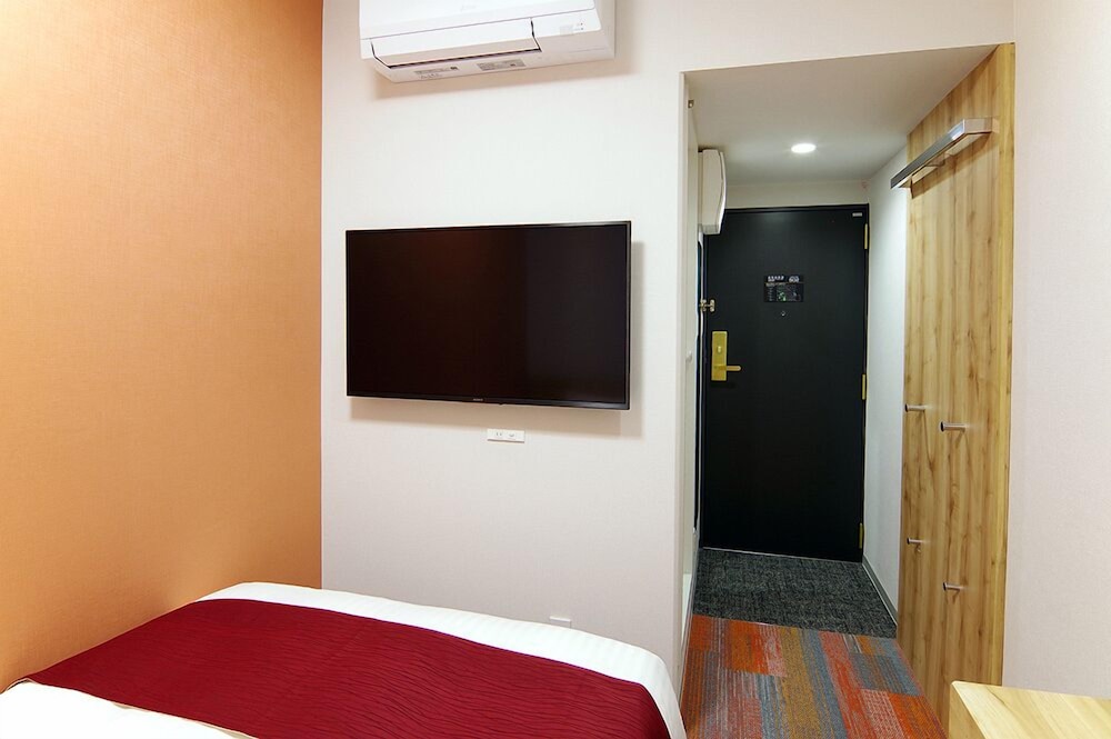 Sasebo Green Hotel 38/40