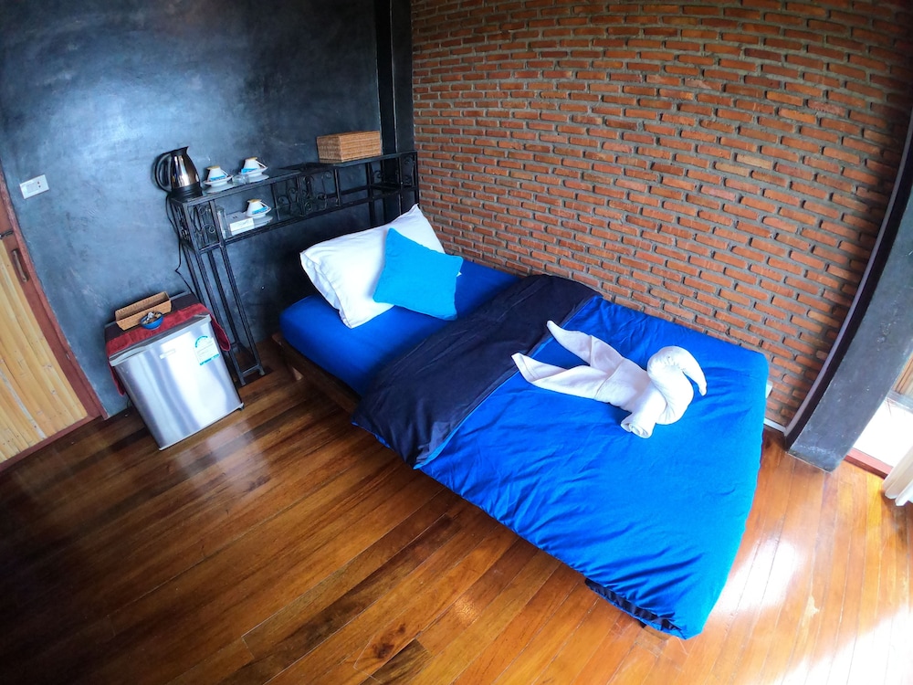 Blue Heaven Resort Koh Tao 6/26