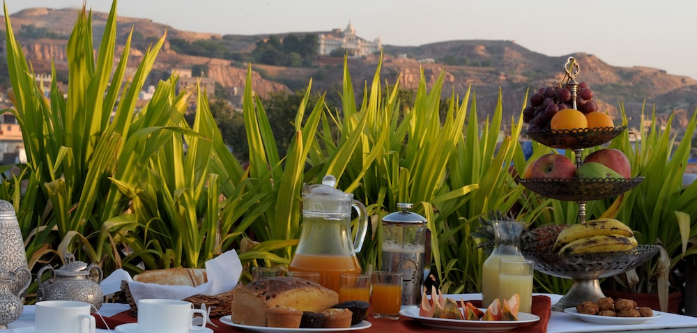 HAVELI INN PAL 48/50