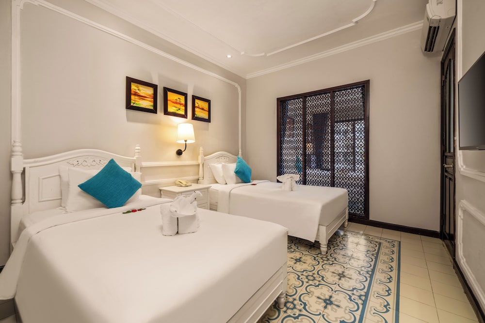 Hoi An Rosemary Boutique Hotel And Spa 18/50