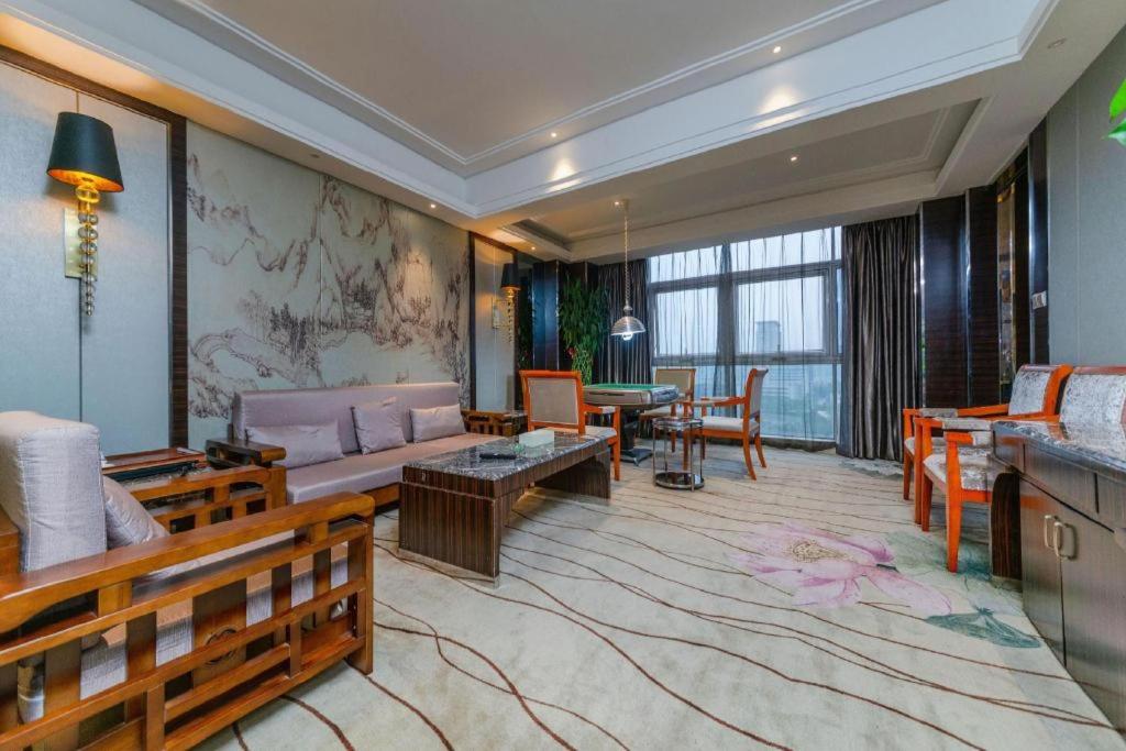 Viennainternational Hotel Shenzhen Longgang Lilan 29/44