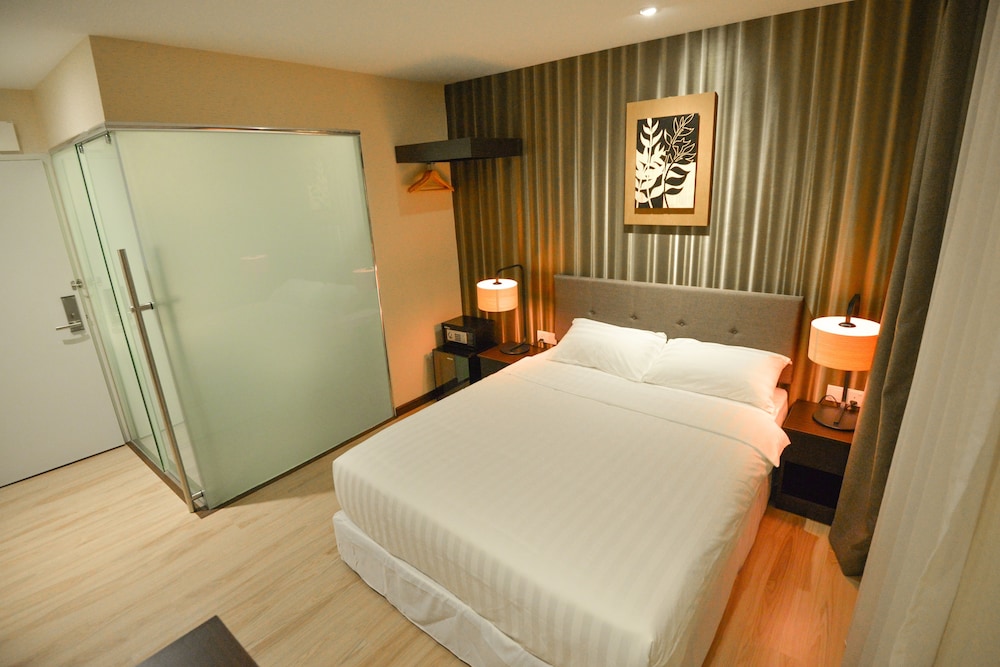 Hazzana Boutique Hotel 12/28