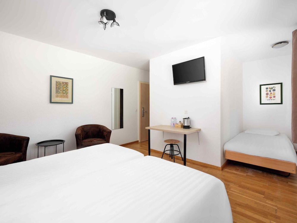 Room, Triple, 3 Beds