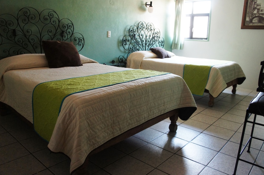 Mansion Del Cantador 40/59
