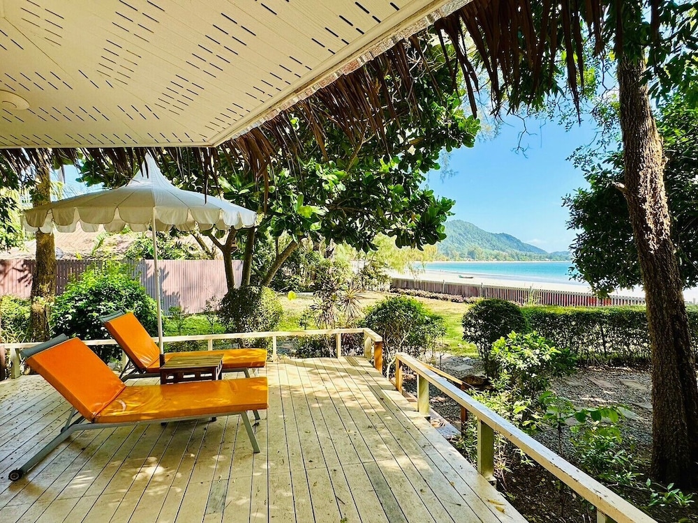 Twinbay Resort And Spa 63/69