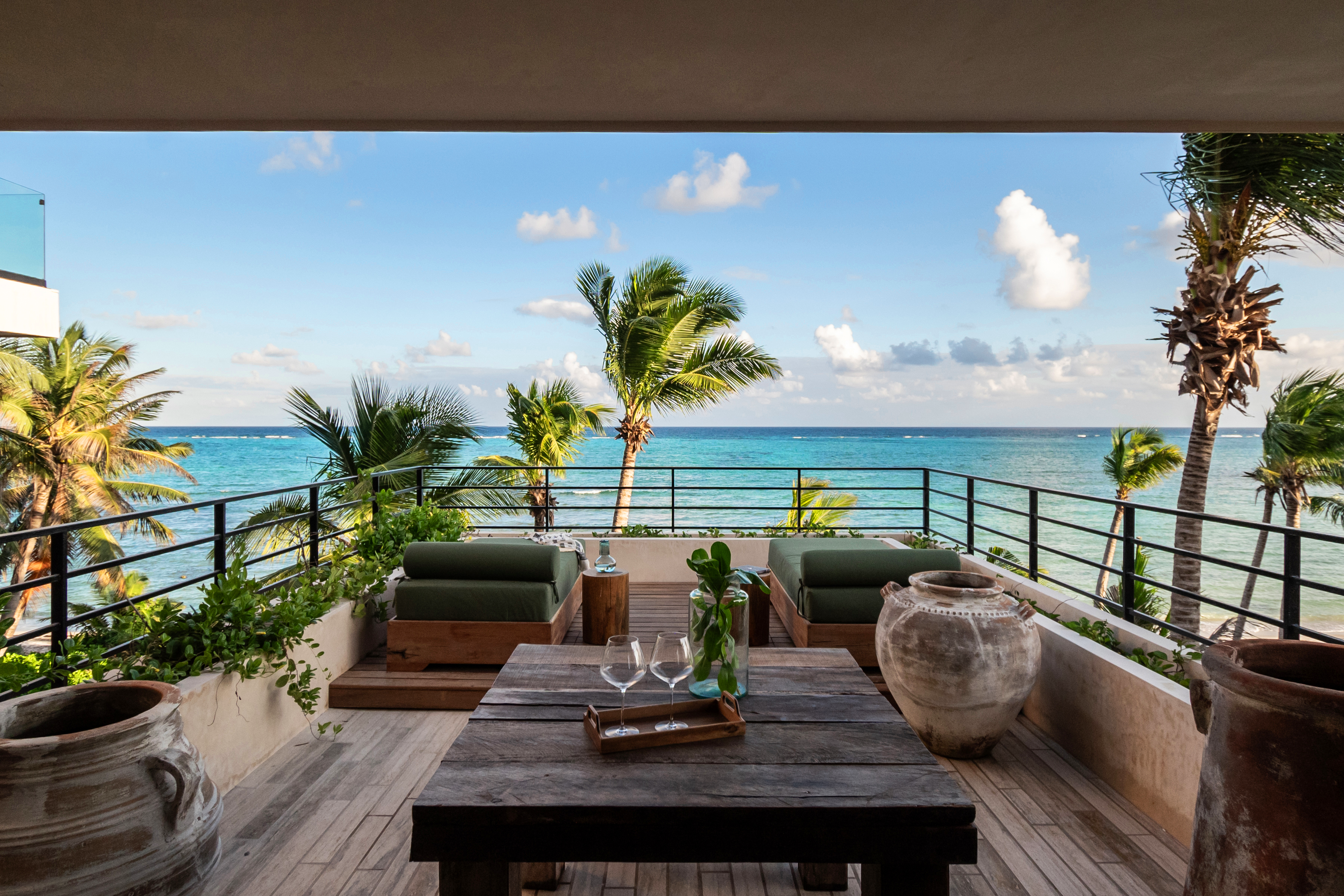 BESPOKE - Member of Small Luxury Hotels Of The World 32/35