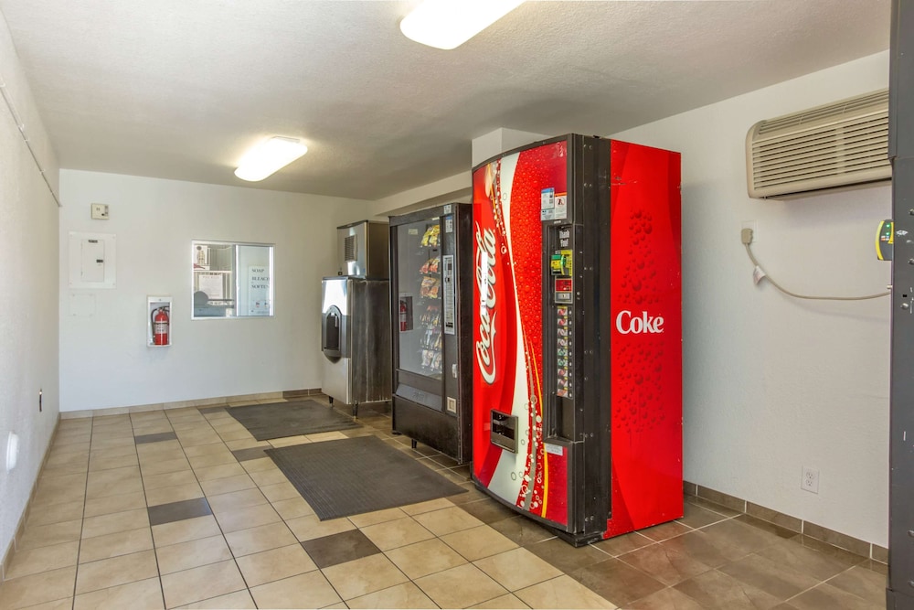 Motel6 Phoenix, AZ - North Bell Road 19/46