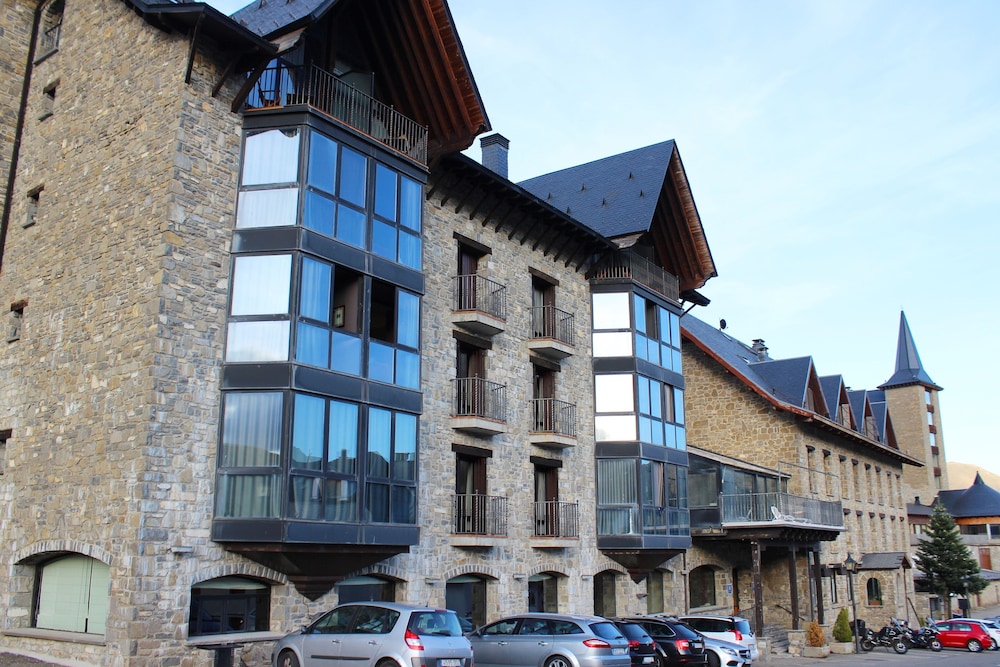 Villa de Sallent 4 4/52
