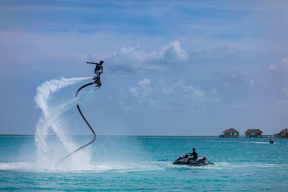 Sun Aqua Iru Veli 49/54