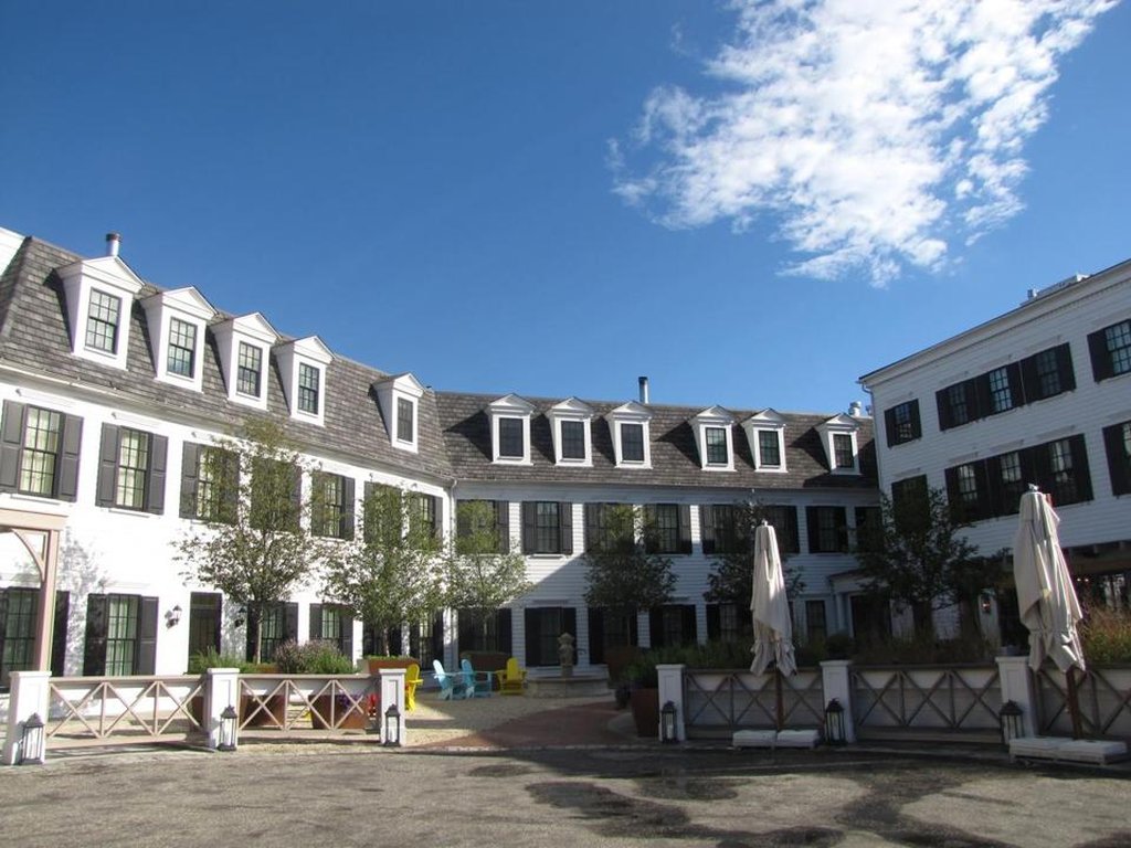Delamar Southport 23/26