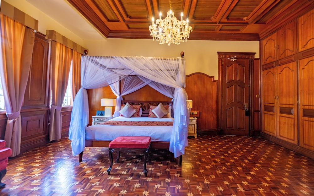 Muthu Sovereign Suites and Spa, Nairobi, Kenya 17/49