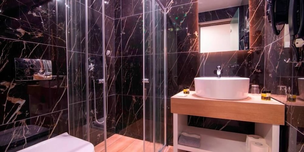 Poseidon Hotel Sea Resort 45/47