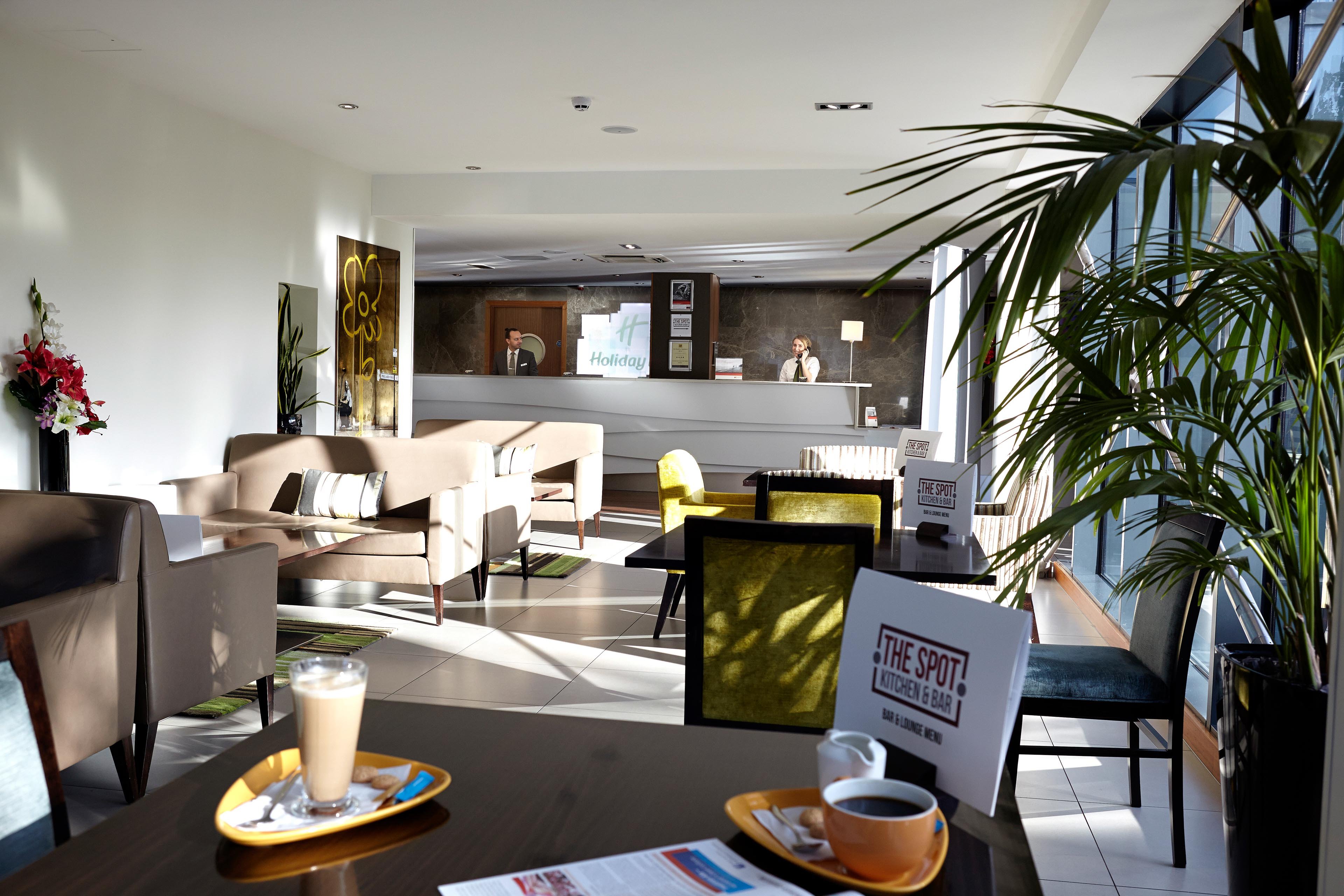 HOLIDAY INN BRISTOL CITY CENTRE 27/55