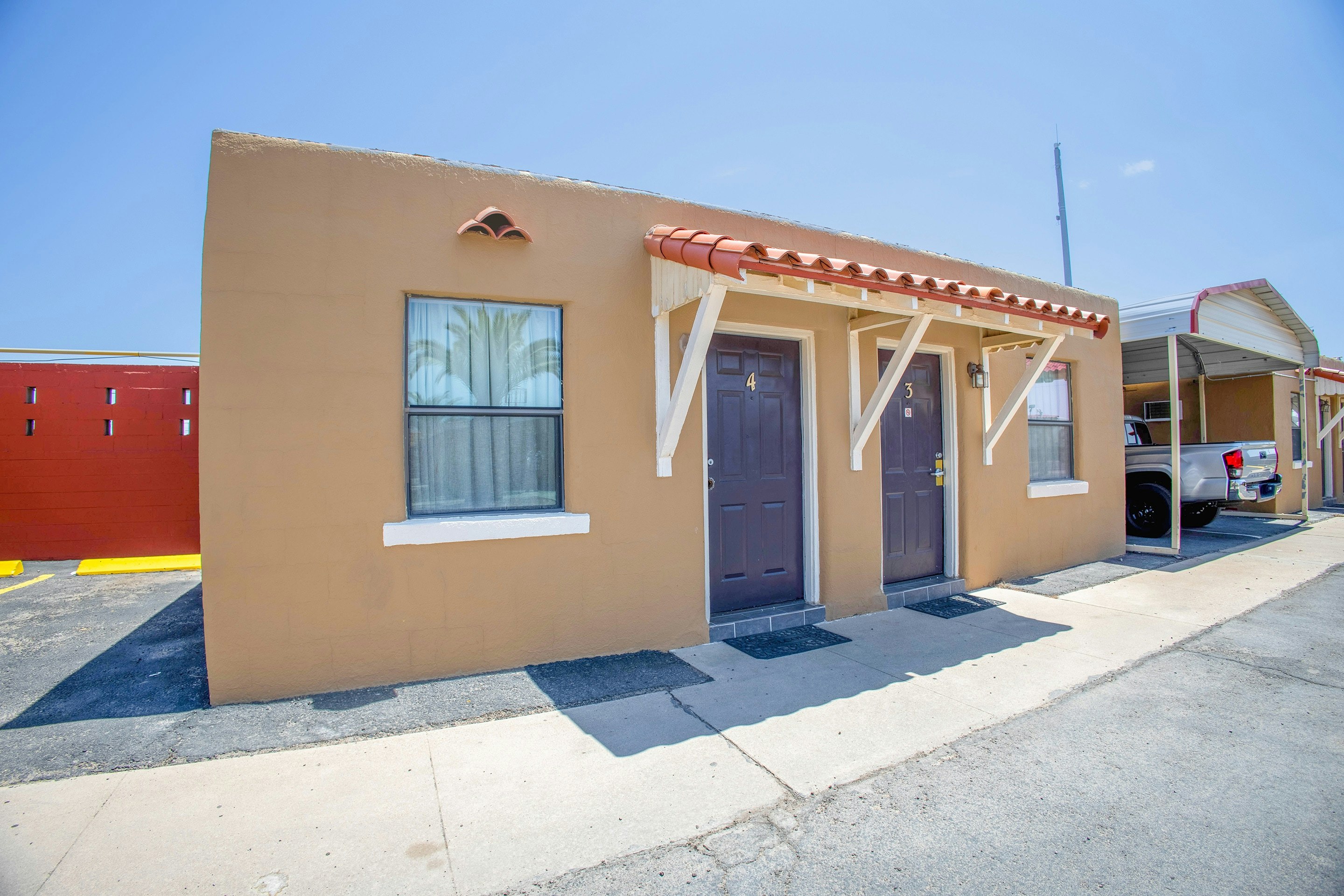 Sands Motel By OYO El Paso near Airport 24/31