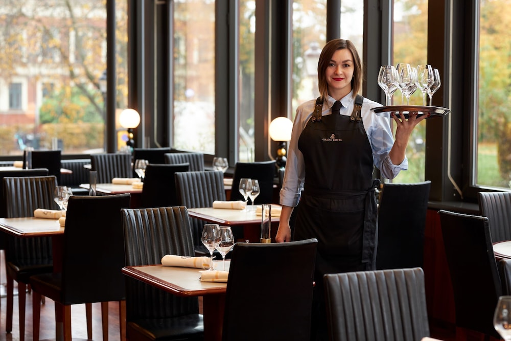 Grand Hotel - Lund 44/54
