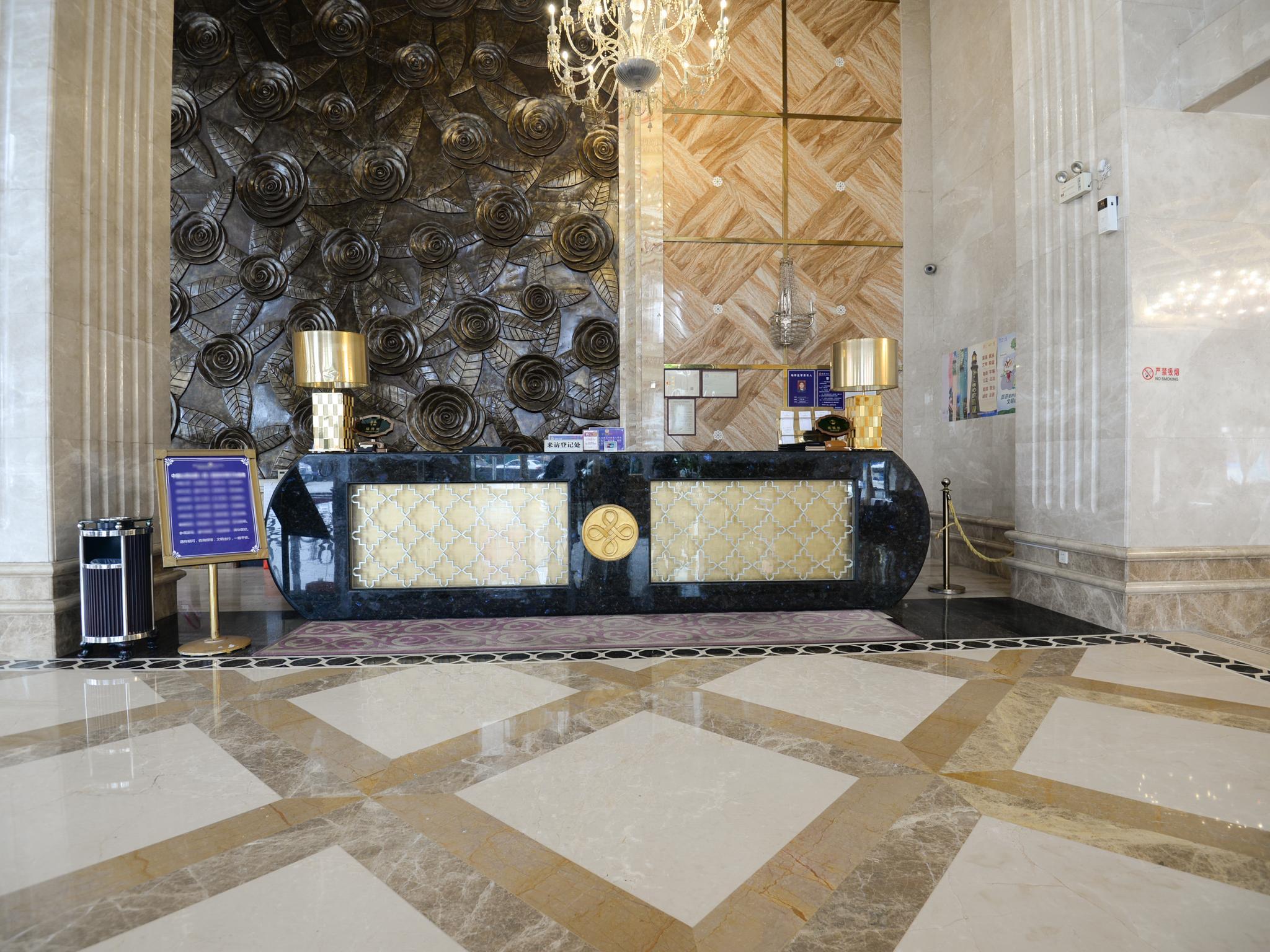 Regency Hotel 7/56