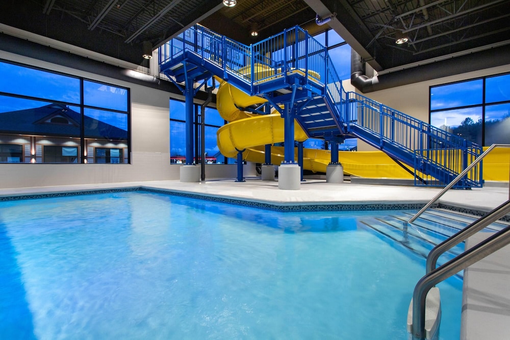 Microtel Inn & Suites by Wyndham Mont Tremblant 44/50