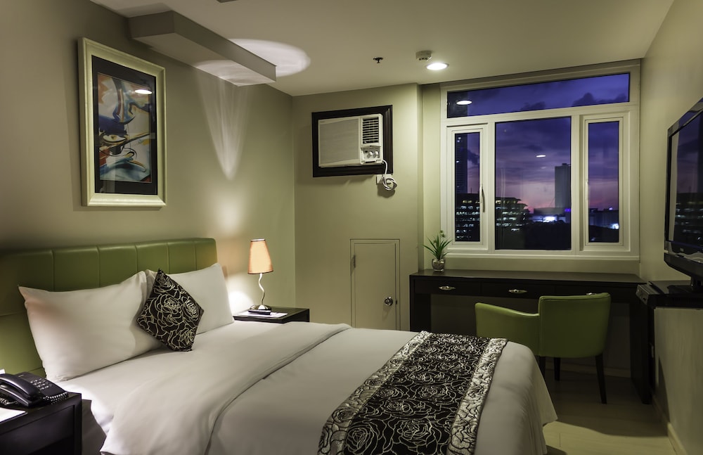 CLASSIC, DELUXE, TWIN BEDS