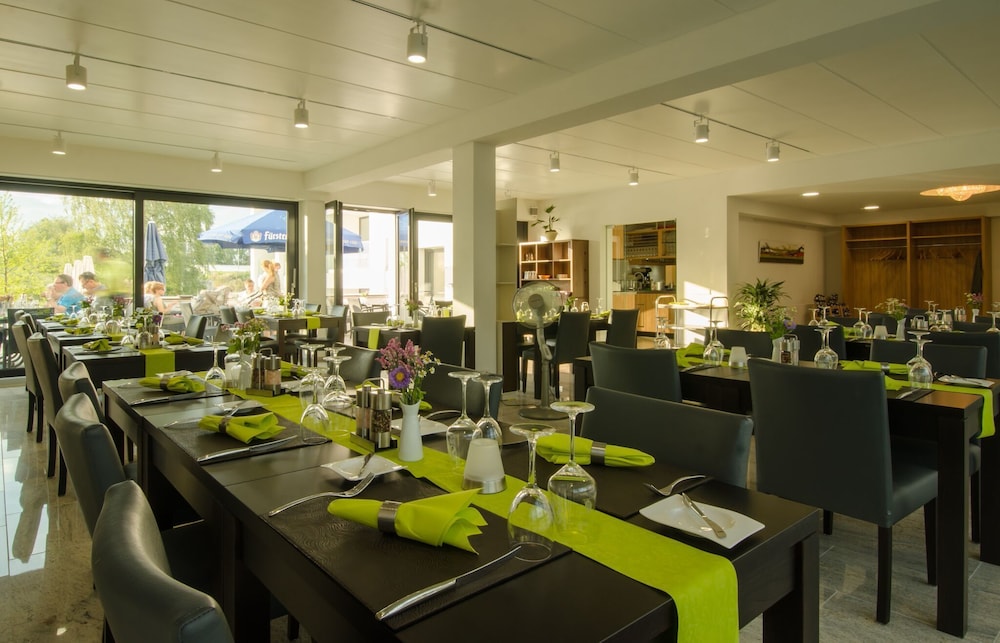 Seehotel Forst 25/49