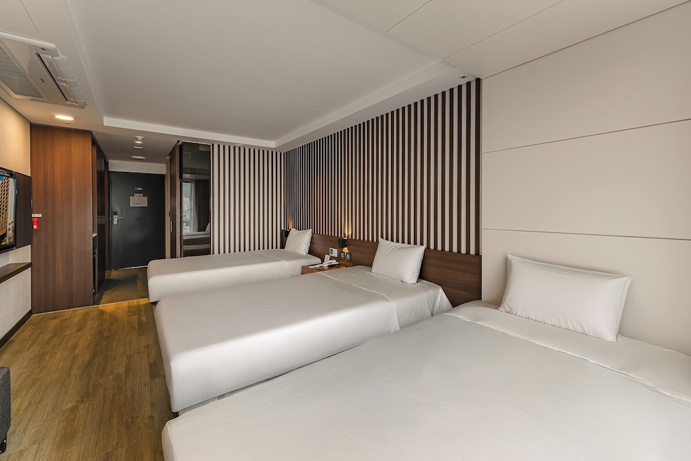 Hotel Air City Jeju 47/63