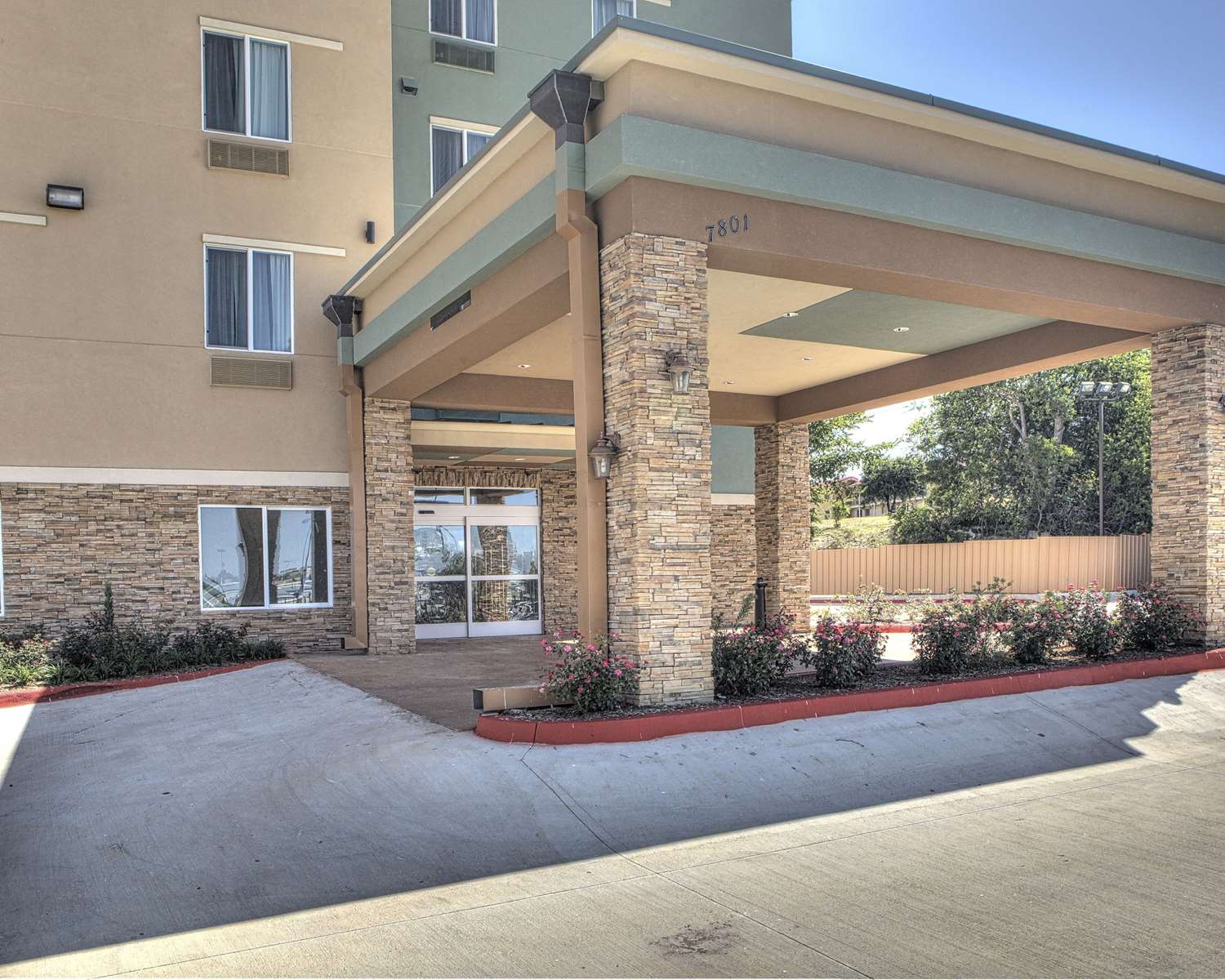 Comfort Inn & Suites Fort Worth West I-30 NAS JRB 38/40