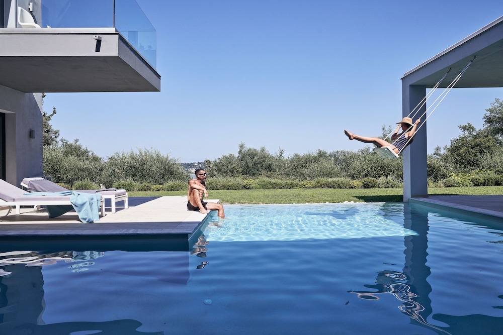 Luxury Villa Eve 10/30