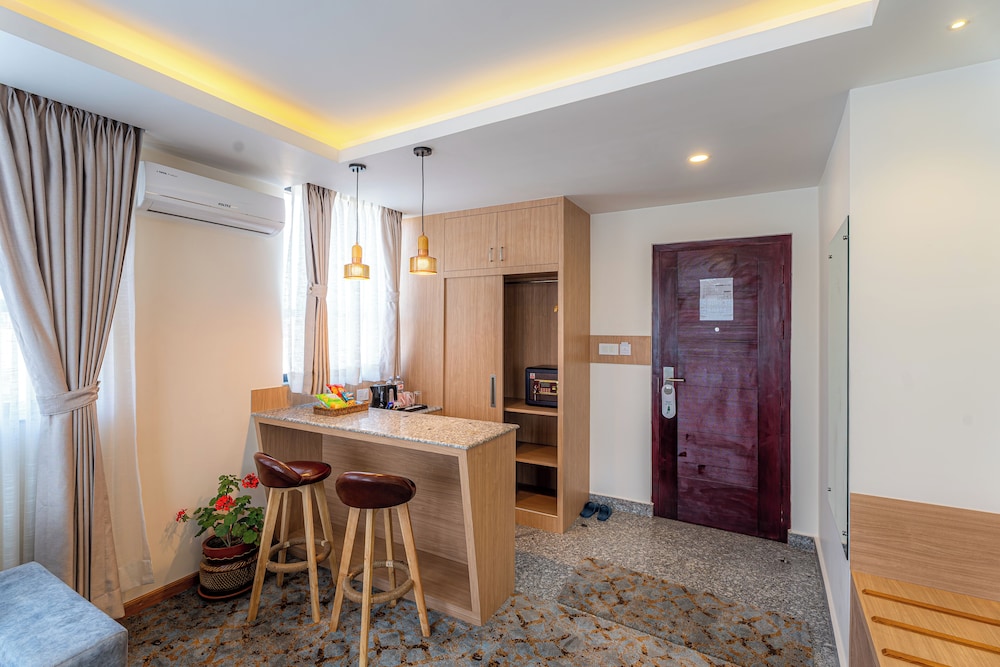 Hotel Crystal Pashupati 18/67