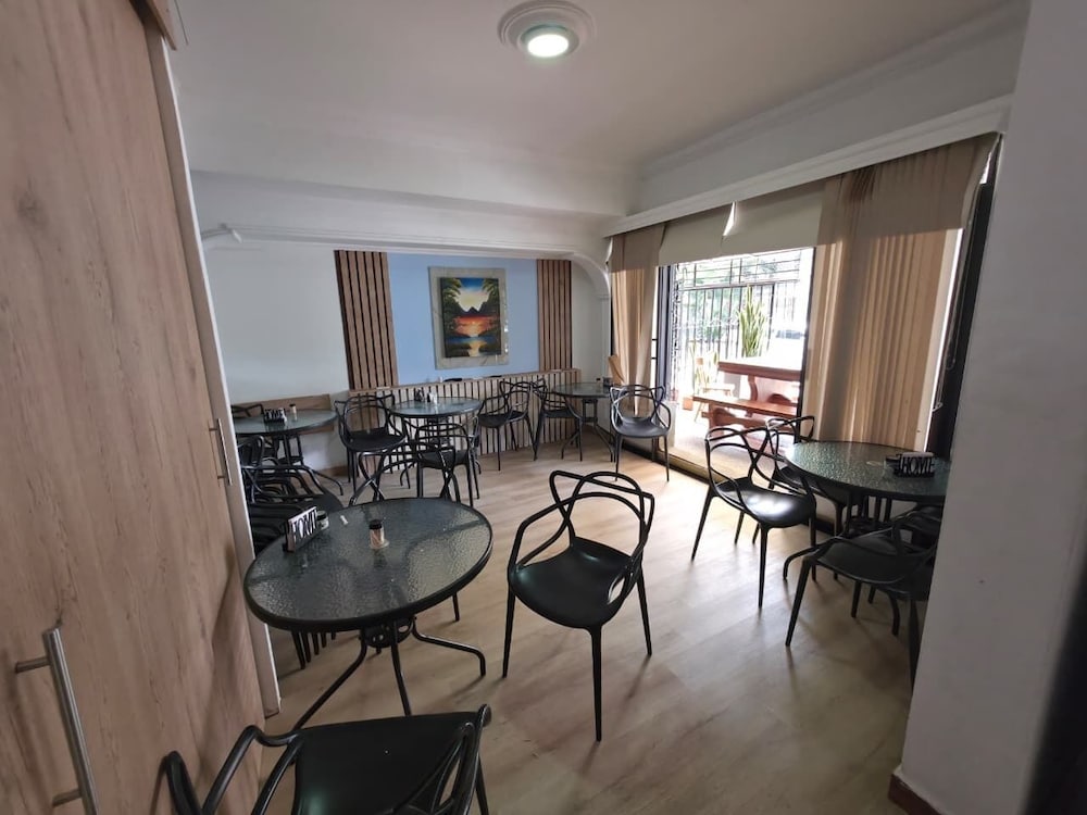 Hotel Lares 70 39/48