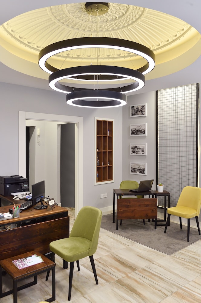 SAYEBAN GOLD HOTEL 43/65