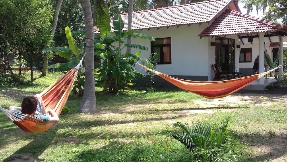 Chill Enjoy Cabanas & Restaurant 27/36